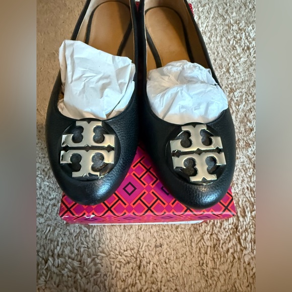 Tory Burch Reva Black Leather with Silver Logo Women's Flats - Picture 2 of 3